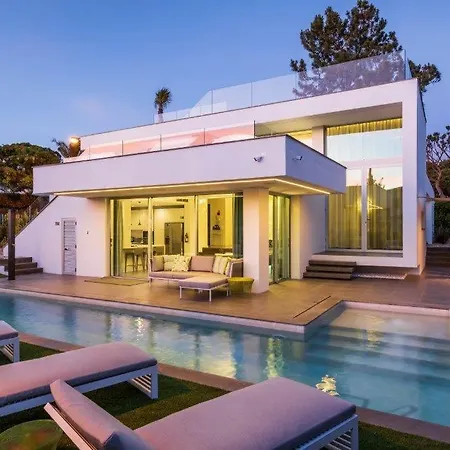 Villa Vale Do Garrao Sleeps 8 With Pool Air Con And Wifi *